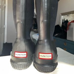Used size 8 Hunter Boots